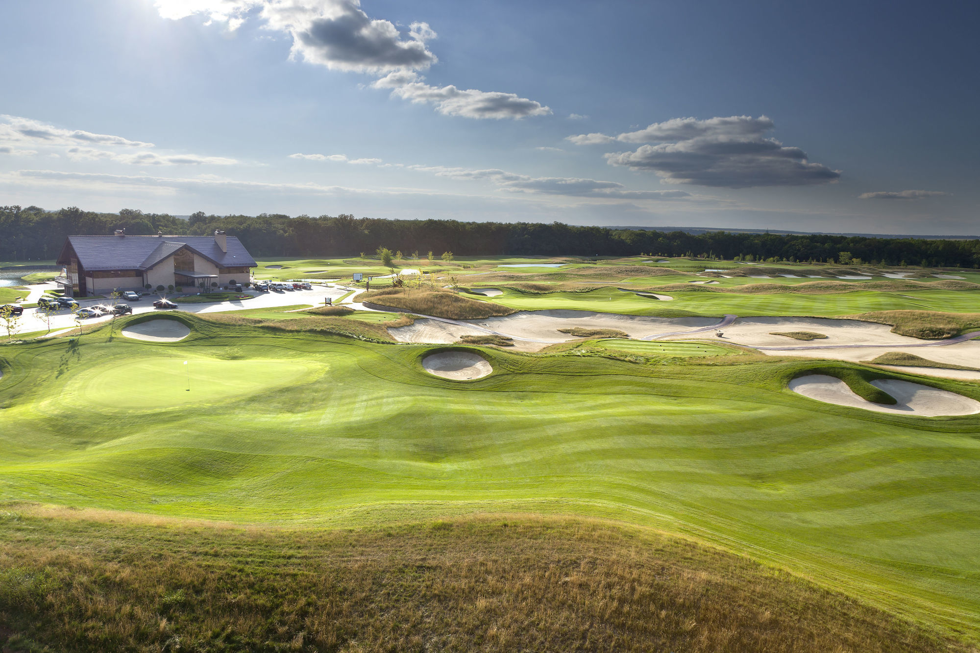 Superior Golf And Spa Resort Kharkov Ngoại thất bức ảnh