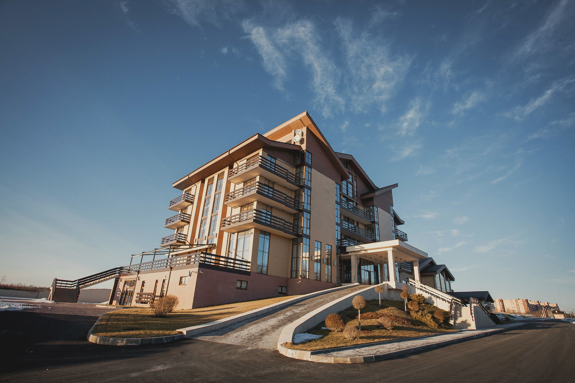 Superior Golf And Spa Resort Kharkov Ngoại thất bức ảnh