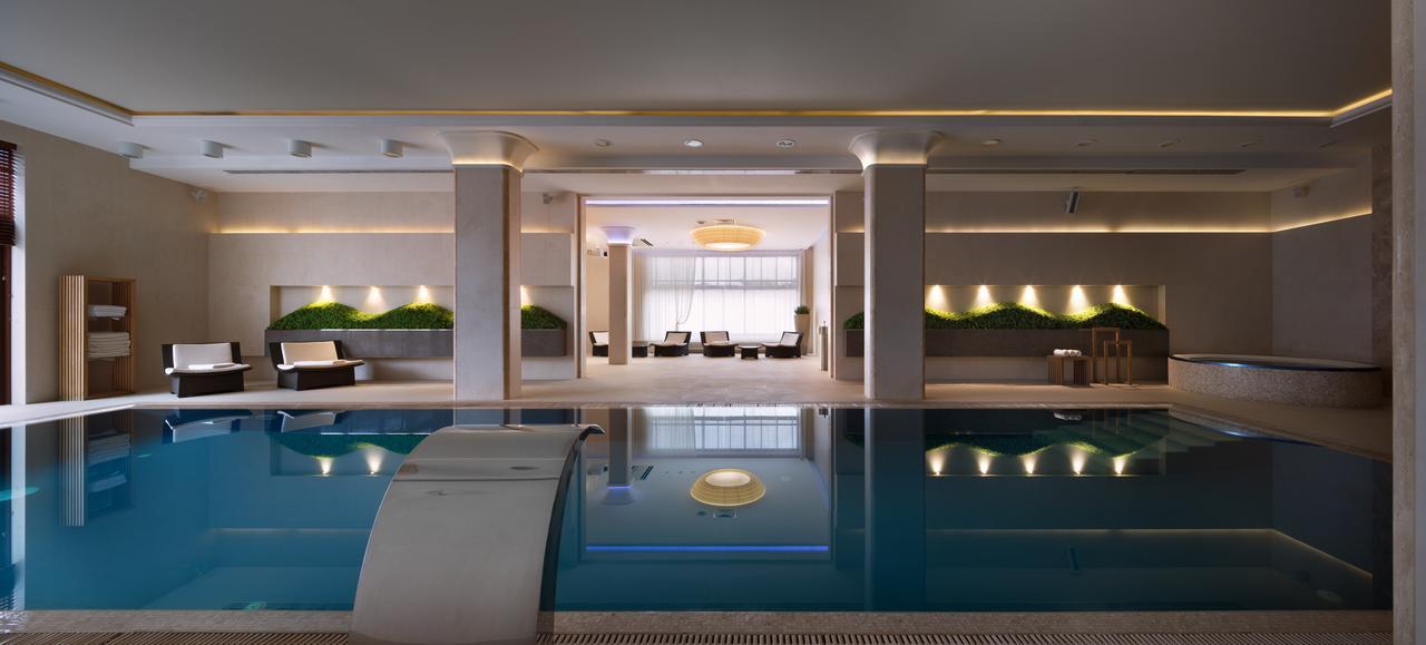 Superior Golf And Spa Resort Kharkov Ngoại thất bức ảnh